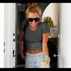 Black n white crop top from American Apparel!